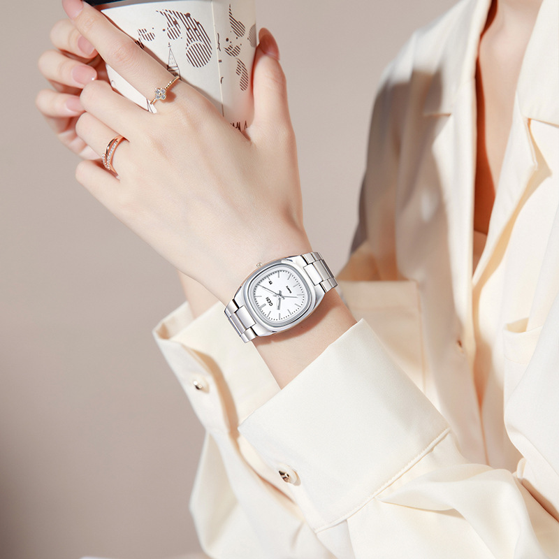 นาฬิกาข้อมือผู้หญิง UTHAI CQ36 - Luxury Watch Deals บทวิจารณ์และราคา