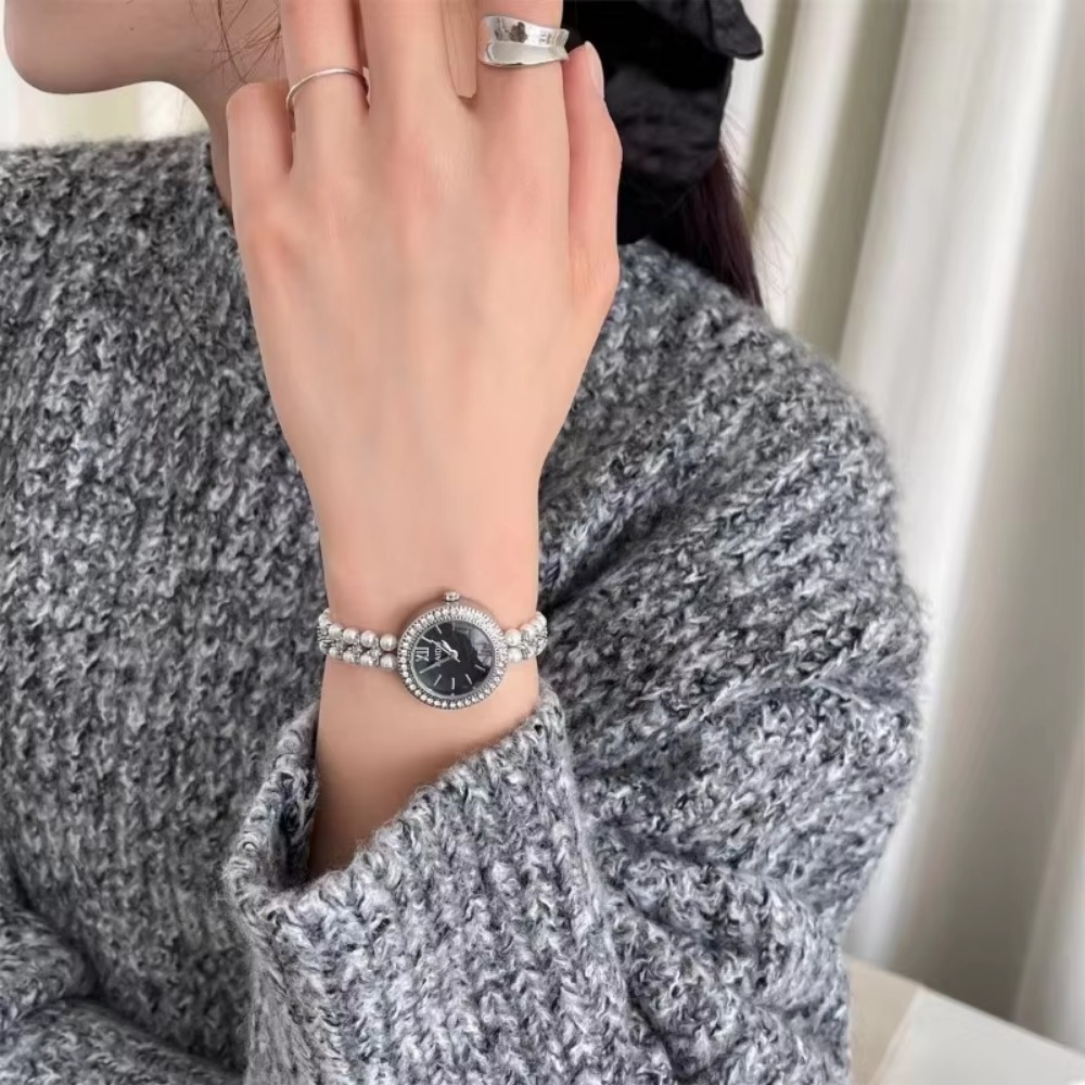 นาฬิกาข้อมือผู้หญิงสุดหรู สายป - Luxury Watch Girl บทวิจารณ์และราคา